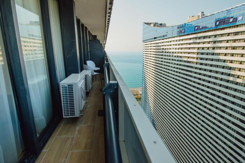 Orbi City Aparthotel Batum Dış mekan fotoğraf