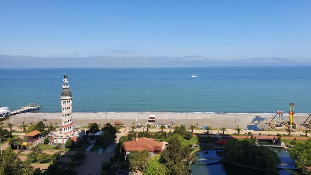 Orbi City Aparthotel Batum Dış mekan fotoğraf