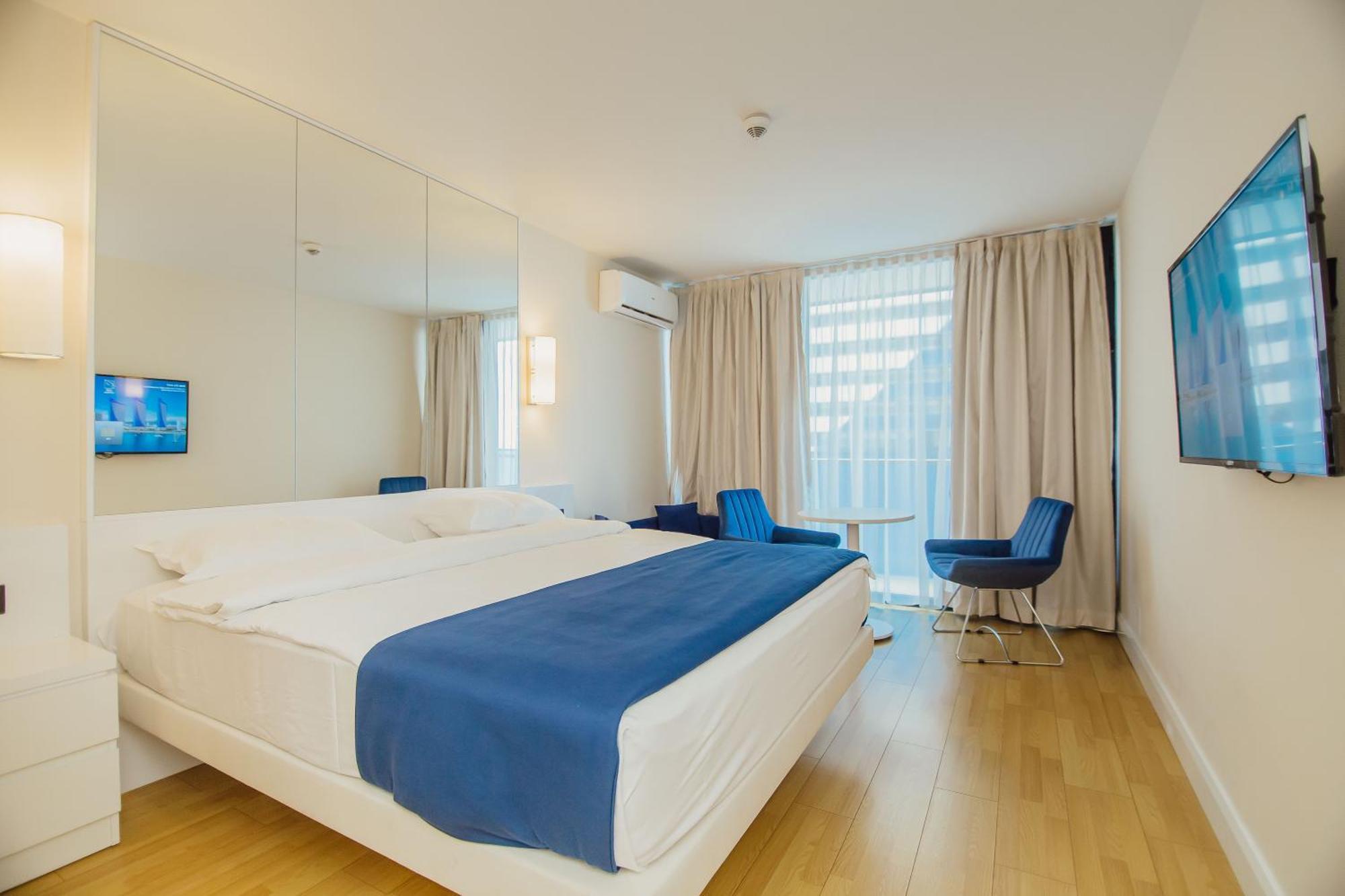 Orbi City Aparthotel Batum Dış mekan fotoğraf