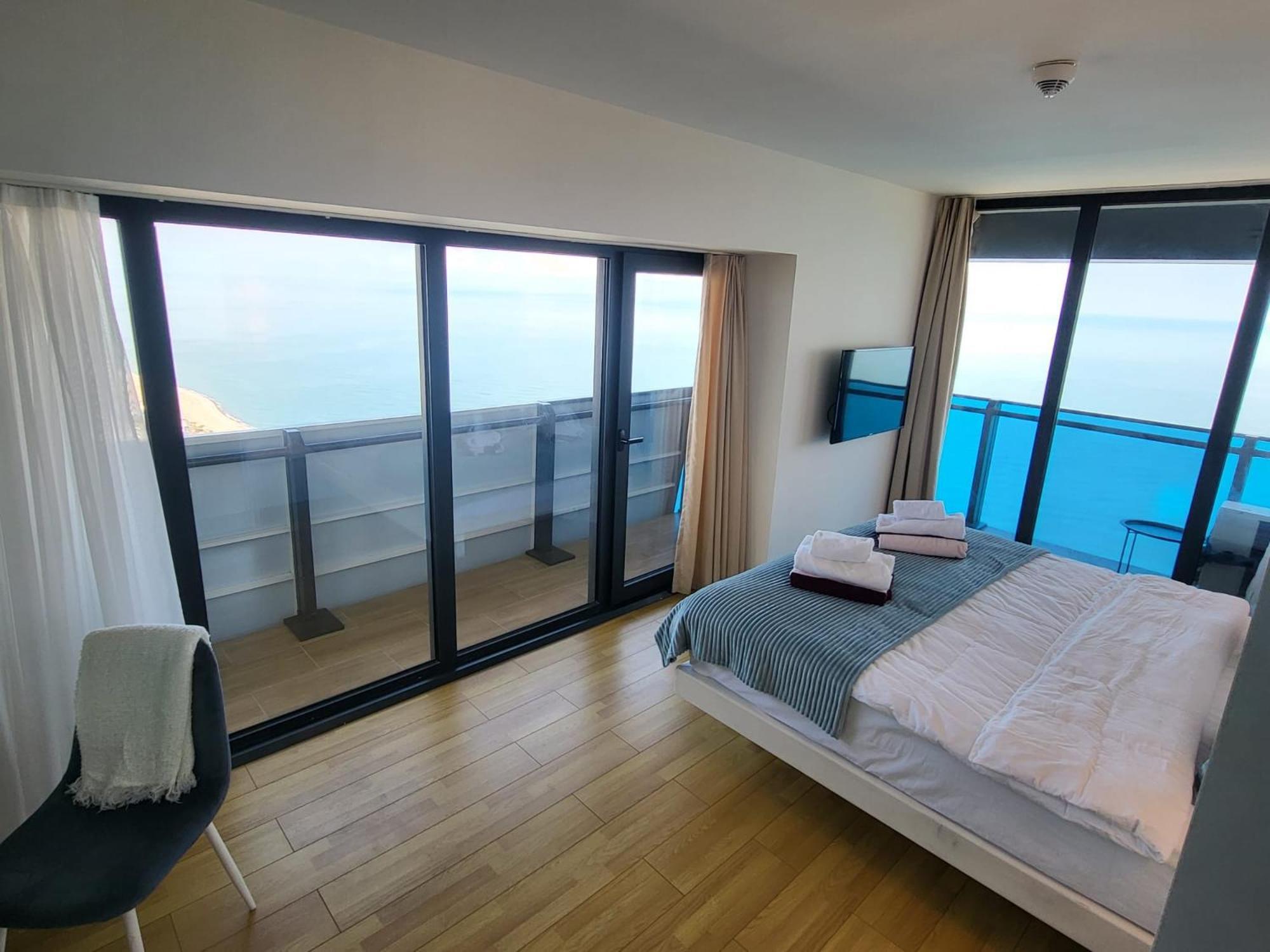 Orbi City Aparthotel Batum Oda fotoğraf